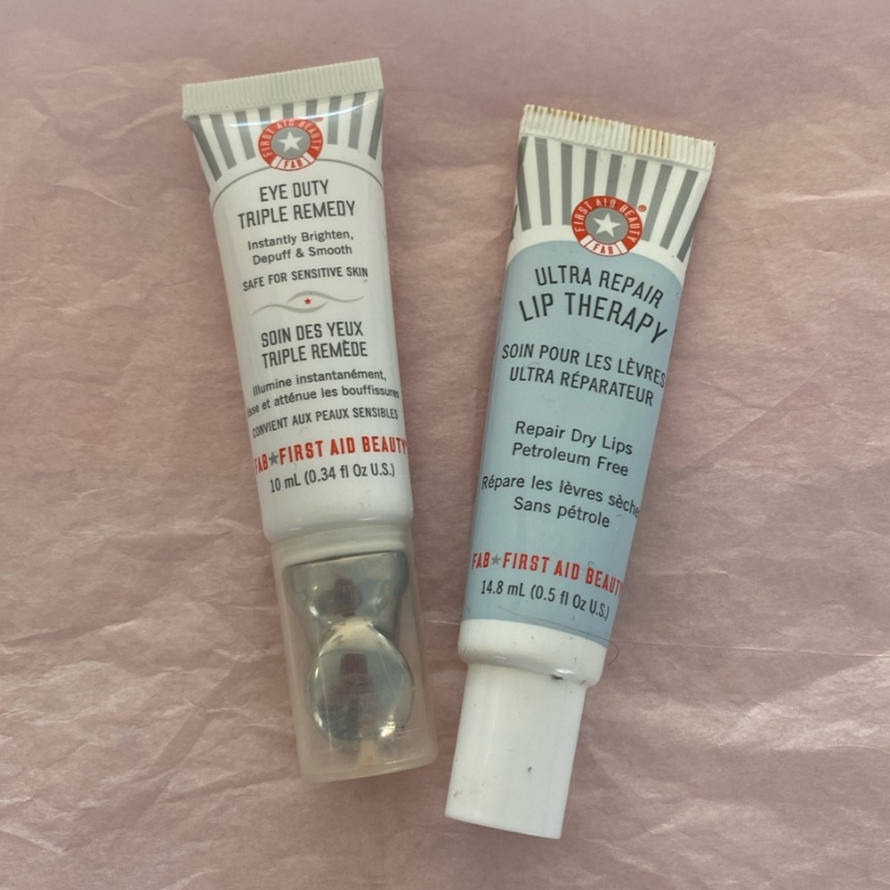 FIRST AID BEAUTY ultra repair lip therapy& eye duty triple remedy brightening